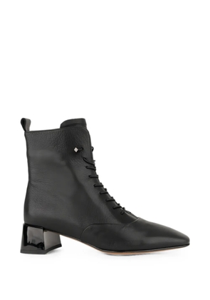 LINDA BAUMANN lace-up leather ankle boots - Black