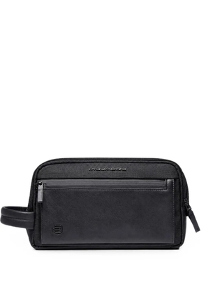 PIQUADRO logo-plaque wash bag - Black