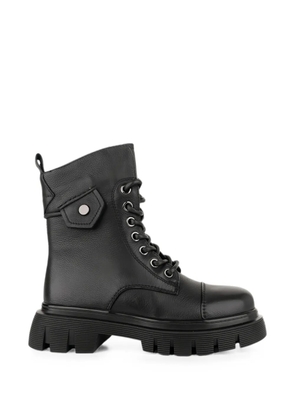 LINDA BAUMANN lace-up lug-sole ankle boots - Black