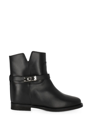 Via Roma 15 turn-lock strap ankle boots - Black