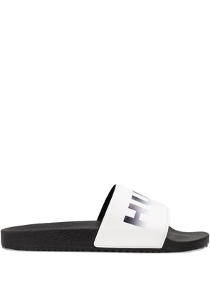 HUGO logo-print flip-flops - White