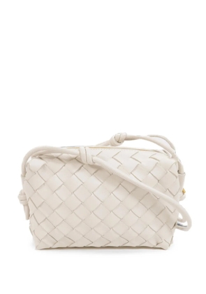 Bottega Veneta Pre-Owned Mini Loop Intrecciato shoulder bag - White