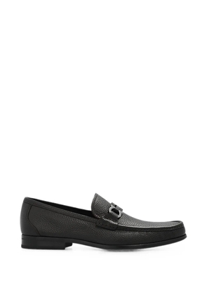 Ferragamo Gancini buckle loafers - Brown