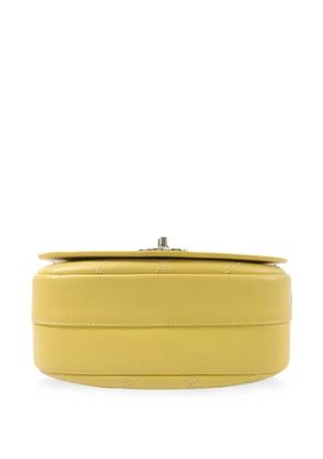 CHANEL Pre-Owned CC turn-lock shoulder bag - Yellow