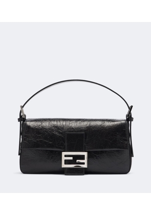 Fendi BaguetteÂ® 26424 Small leather shoulder bag
