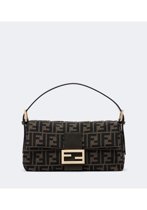 Fendi BaguetteÂ® 26424 Small canvas shoulder bag