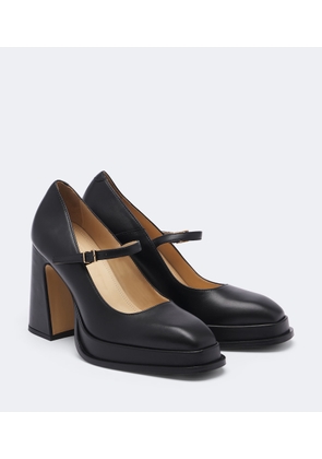 Souliers Martinez Casilda leather platform Mary Jane pumps