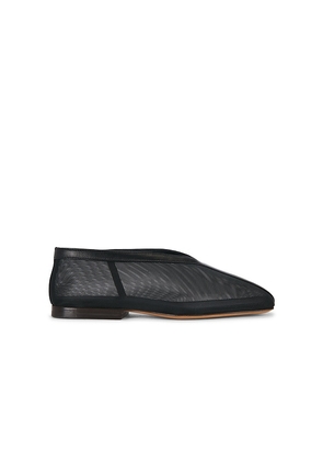 Mansur Gavriel Contorno Square V in Black. Size 35. Also in 38, 39, 40, 41.