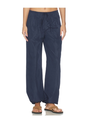 Rag & Bone Claire Taffeta Pant in Blue. Size XS. Also in S, M, L, XL.