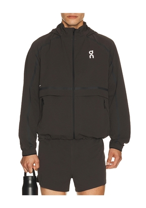 On Performance Volt Jacket in Brown. Size XS. Also in S, M, L, XL/1X, XXL/2X.