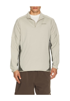 Manors Golf 1/4 Zip Tech Mid Layer in Tan. Size S. Also in M, L, XL/1X.