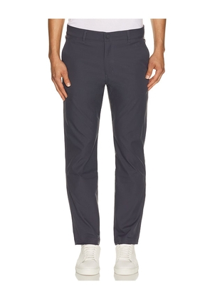 Vintage Summer Performance Flex Pant in Grey. Size 30. Also in 32, 34, 36, 38.