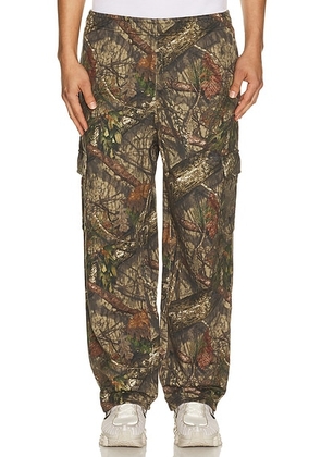 Thisisneverthat T.N.T. Classic Hdp Cargo Sweatpant in Camo - Green. Size M (also in L, S, XL/1X).