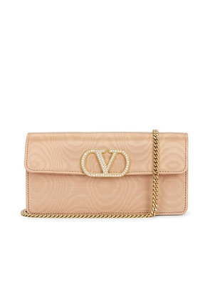 Valentino Garavani Vlogo Signature Wallet With Strap in Rose Mist & Crystal - Blush. Size all.