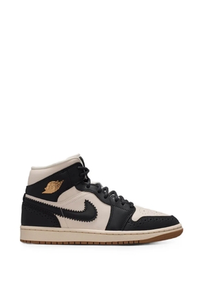 Jordan Air Jordan 1 Mid SE sneakers - Neutrals