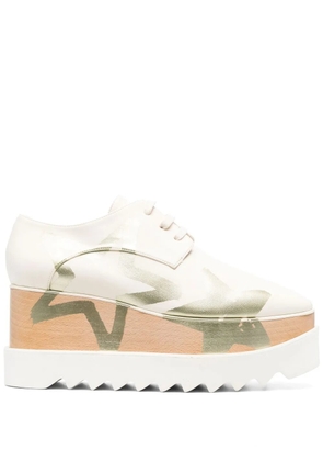 Stella McCartney Elyse star-print platform shoes - Neutrals