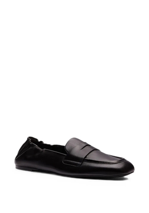 Stuart Weitzman Bryant ruched loafers - Black