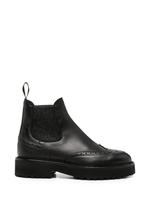 Doucal's brogue-detail Chelsea boots - Black