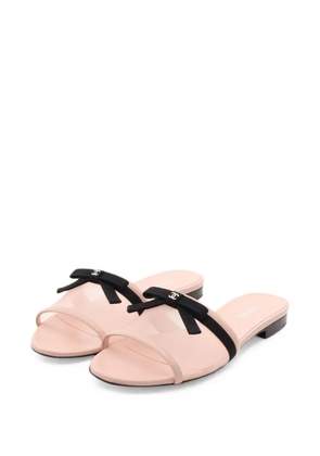CHANEL Pre-Owned CC-logo flat sandals - Pink