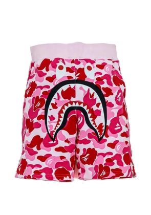 A BATHING APE® ABC Camo Shark shorts - Pink