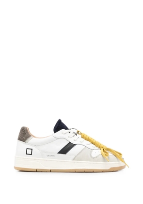 D.A.T.E. Court 2.0 Vintage logo-print panelled sneakers - White