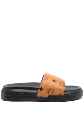 MCM Visetos-print platform slides - Brown