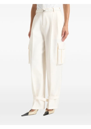 Manière De Voir D⁠anielle em off-white tailored pleated cargo trousers