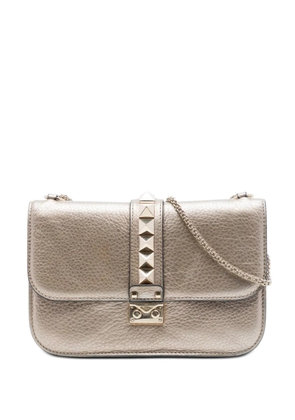 Valentino Garavani Pre-Owned 2018-2026 Medium Metallic Leather Rockstud Glam Lock crossbody bag - Gold