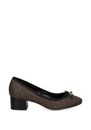 Michael Michael Kors logo-print bow-detail pumps - Brown