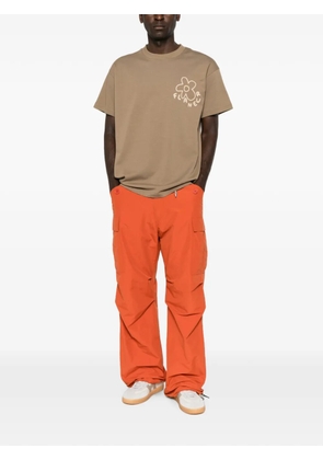 FLÂNEUR Blossom logo-print crew-neck T-shirt - Brown