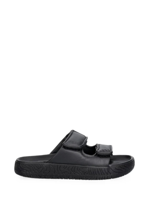 VEJA Etna bold leather full black slides