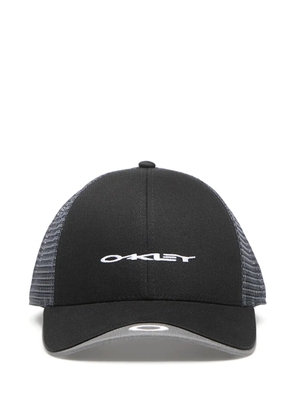 Oakley logo-embroidered mesh-panel cap - Black