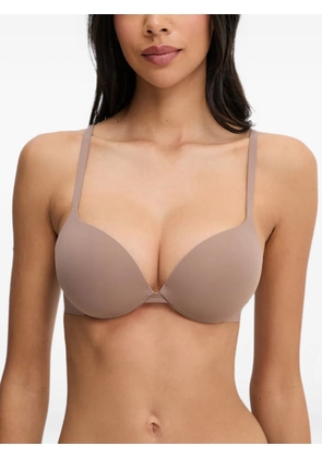 God Save Queens logo-print padded bra - Neutrals
