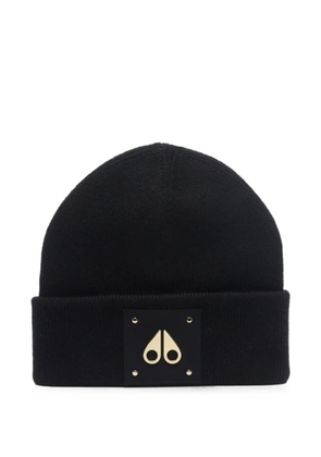 Moose Knuckles Icon logo-patch beanie hat - Black