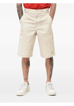 DICKIES logo-patch belt-loop shorts - Neutrals
