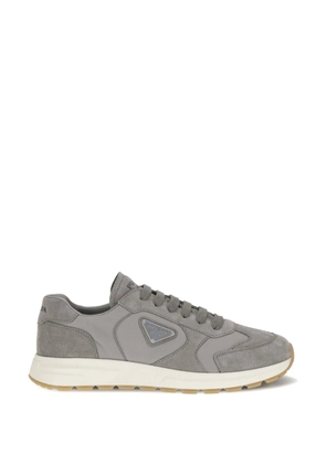 Prada logo-plaque suede-panelled sneakers - Grey
