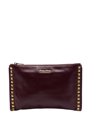 Miu Miu Pre-Owned 2010-2026 Studded Leather Zip clutch bag - Red