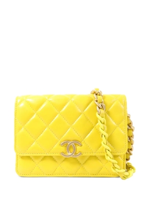 CHANEL Pre-Owned Candy quilted shoulder bag - Yellow