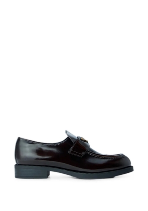 Prada logo-plaque penny loafers - Brown