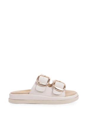 SERGIO MORETTI FIRENZE buckle-fastening leather sandals - Neutrals