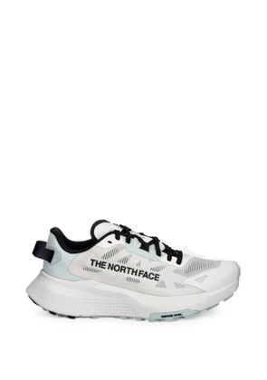 The North Face Altamesa 300 V2 shoes - White