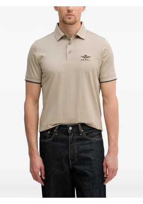 Aeronautica Militare logo-embroidered polo shirt - Neutrals