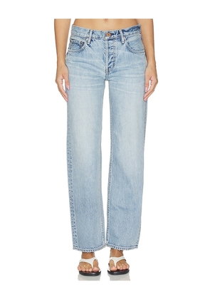 Moussy Vintage Covington Straight Low Jeans in Blue. Size 23. Also in 24, 25, 26, 27, 28, 29, 30.