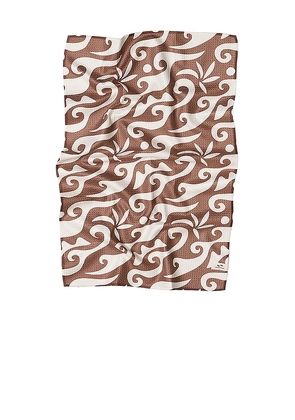 Slowtide Bailey Kitchen Towel in Brown.
