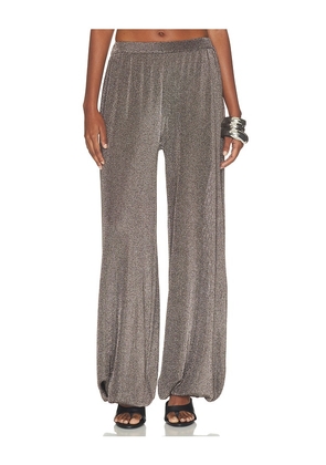 SEROYA Esmerelda Metallic Knit Pant in Metallic Silver. Size XXS. Also in L, M, S, XL, XS.