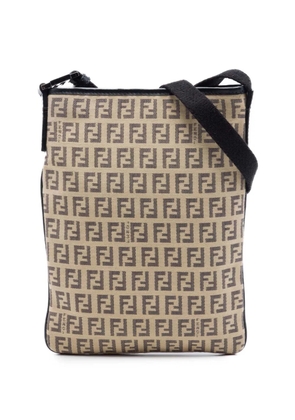 Fendi Pre-Owned 2000-2010 Zucchino Canvas crossbody bag - Neutrals