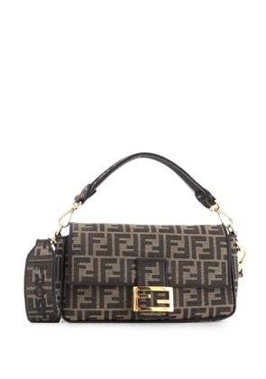 Fendi Pre-Owned Baguette NM Bag Zucca Canvas Medium shoulder bag - Brown