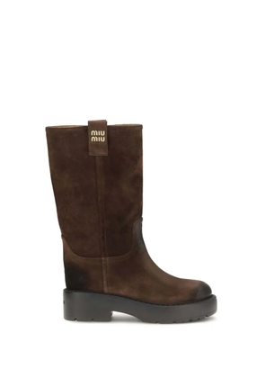 Miu Miu logo-plaque suede boots - Brown