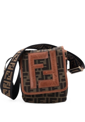 Fendi Pre-Owned Vintage FF Flap Messenger Bag Zucca Canvas Mini crossbody bag - Brown