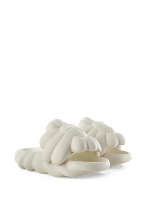 OHANA HATAKE sculptural-design slides - White